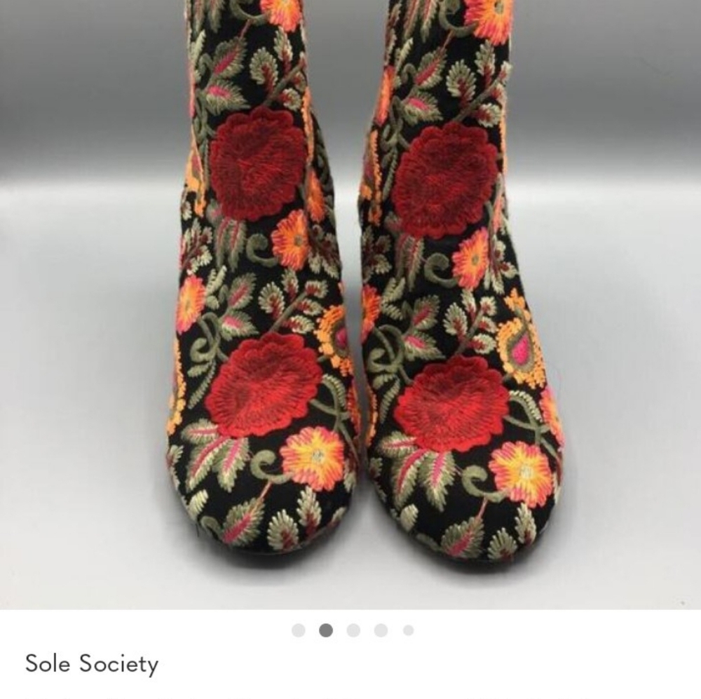 Sole Society Boots Womens 7.5 Ankle Black Floral Embroidered Block Heel Zip